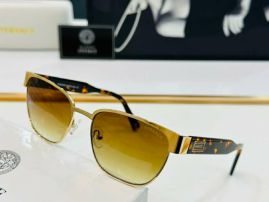 Picture of Versace Sunglasses _SKUfw57313381fw